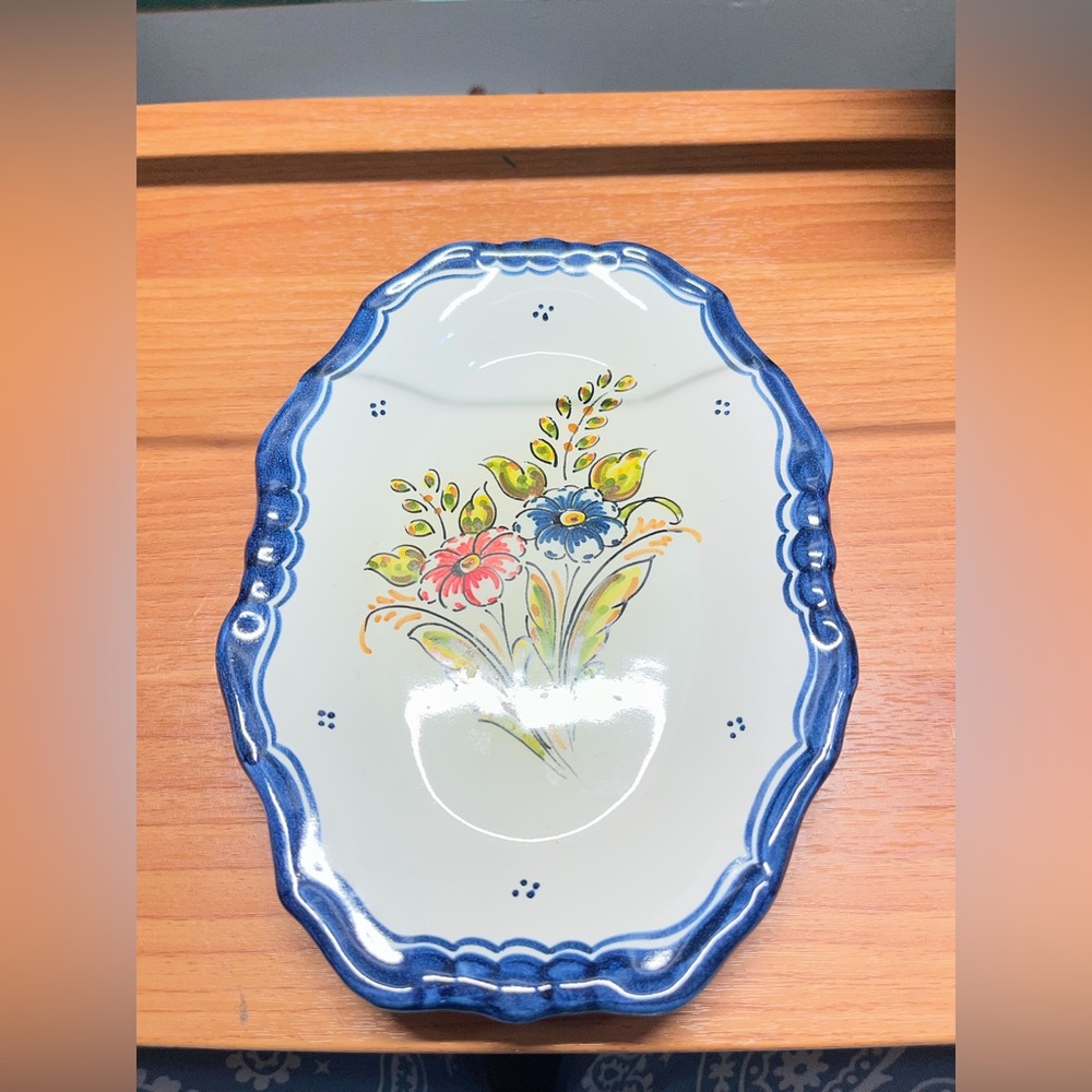 Gonfer Spain Wall Plate Elegant Blue and White Floral Ceramic Plate